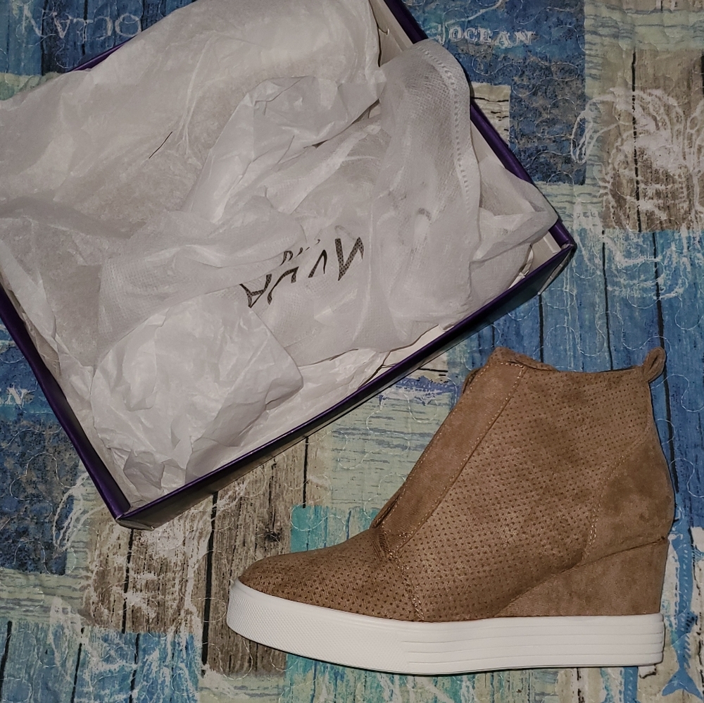 Top Moda Comfort Wedge Heel